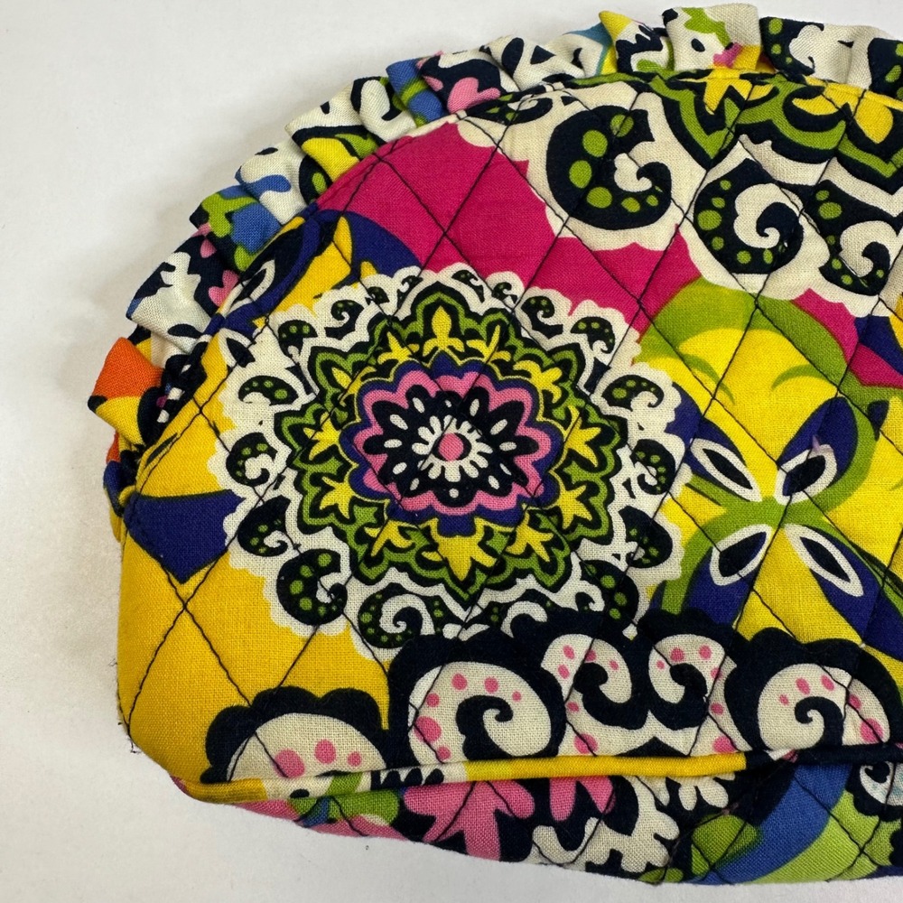 Vera Bradley Rio Pattern Colorful Makeup Bag Ruffle - Picture 10 of 13